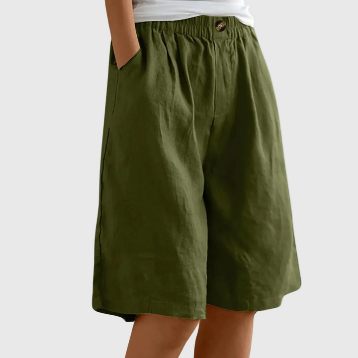 Madeleine | Spacious Shorts with Elastic Waist